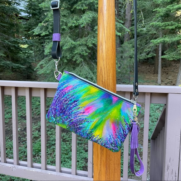 NWT Handpainted, Handmade One of a Kind Cross Body Purse - Picture 5 of 10